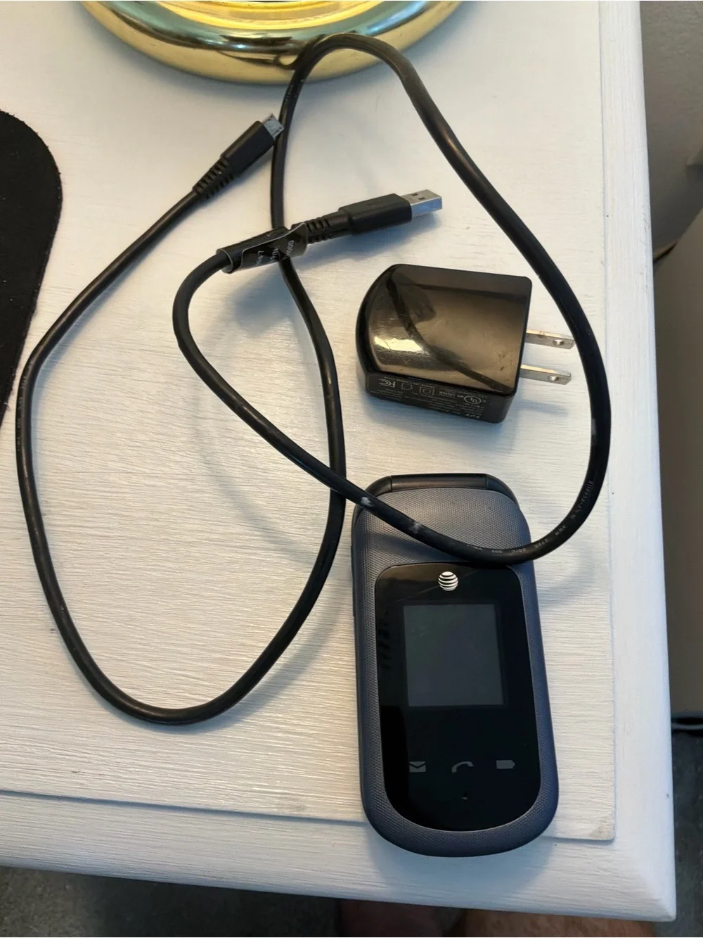 At&T Pantech Breeze IV Black Flip Phone - Classic Mobile with Keypad